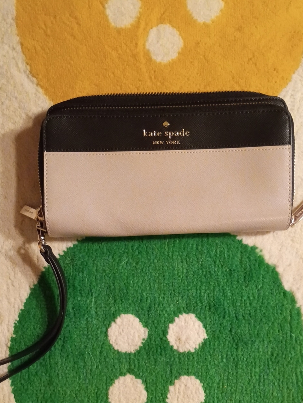kate spade Zip Around Large Wallet